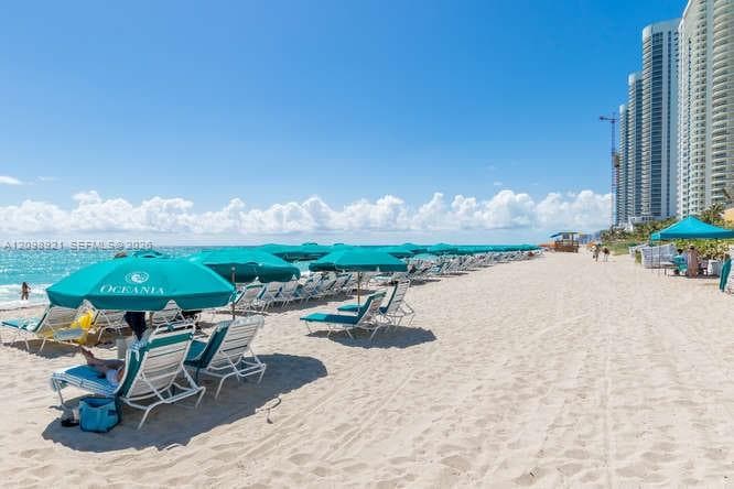 Oceania III · #1832 in Sunny Isles Beach - Photo 45