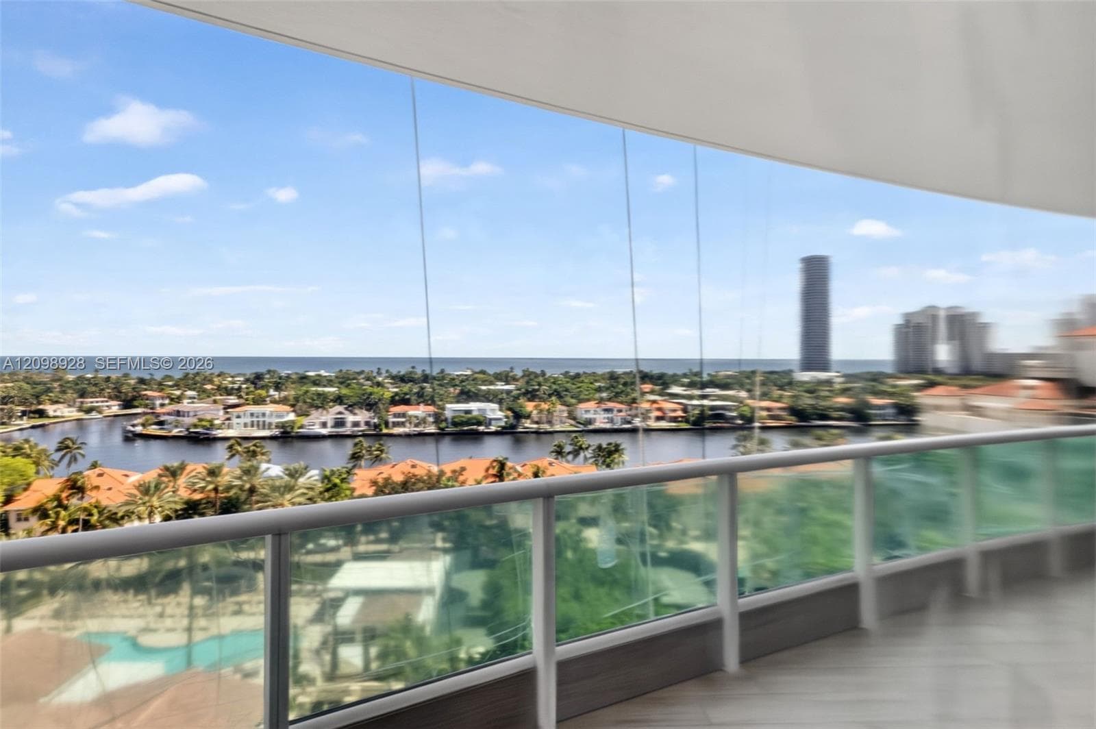 Porto Vita North · #1205 in Aventura - Photo 46