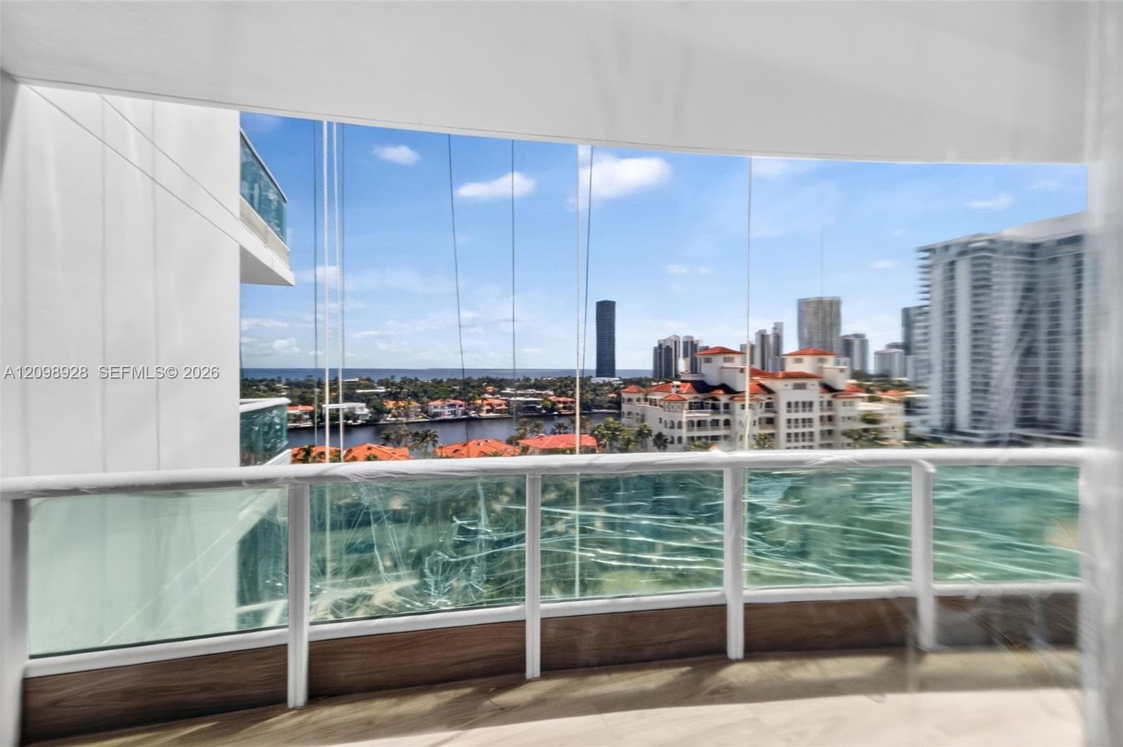 Porto Vita North · #1205 in Aventura - Photo 43