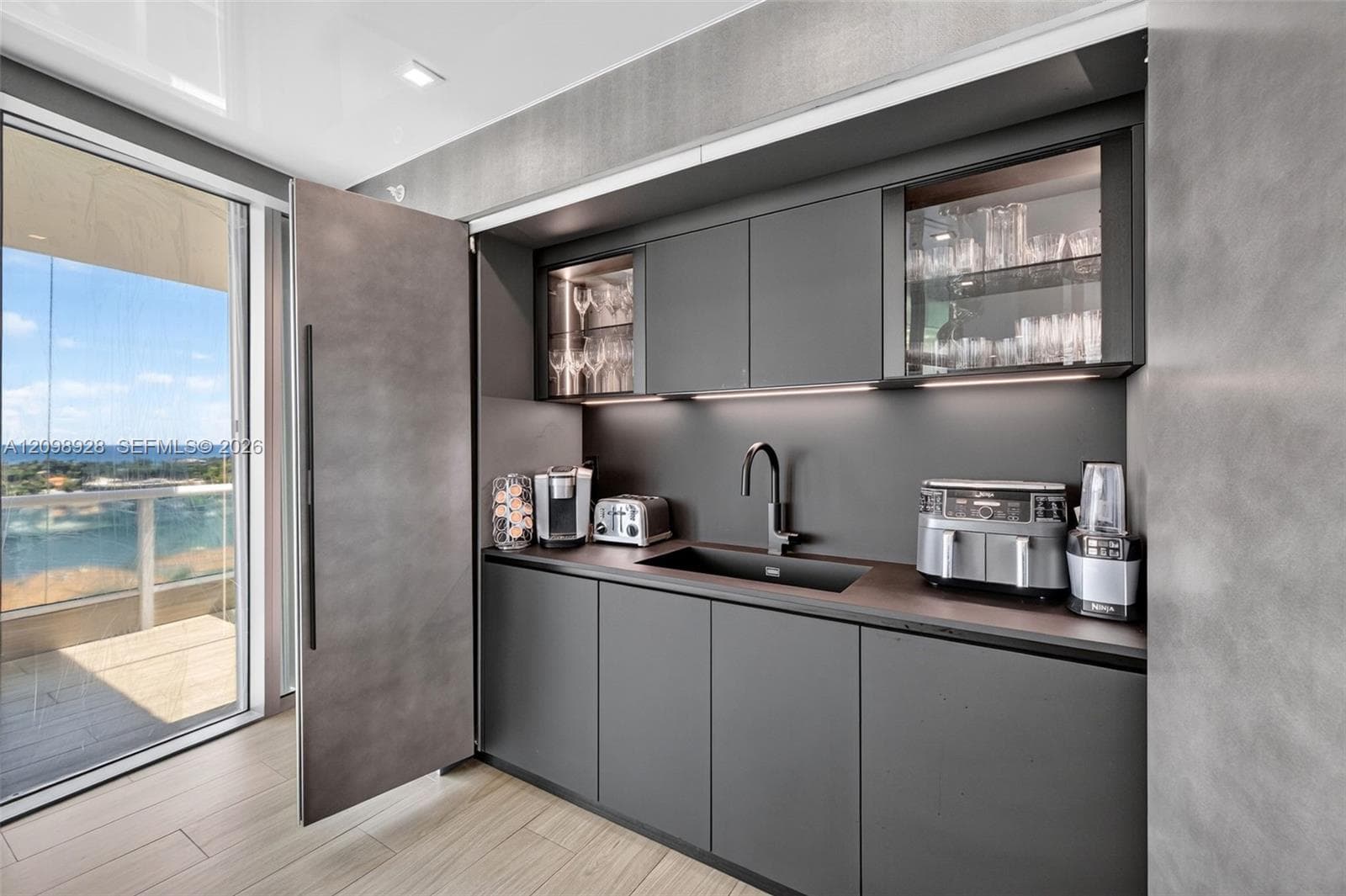 Porto Vita North · #1205 in Aventura - Photo 19