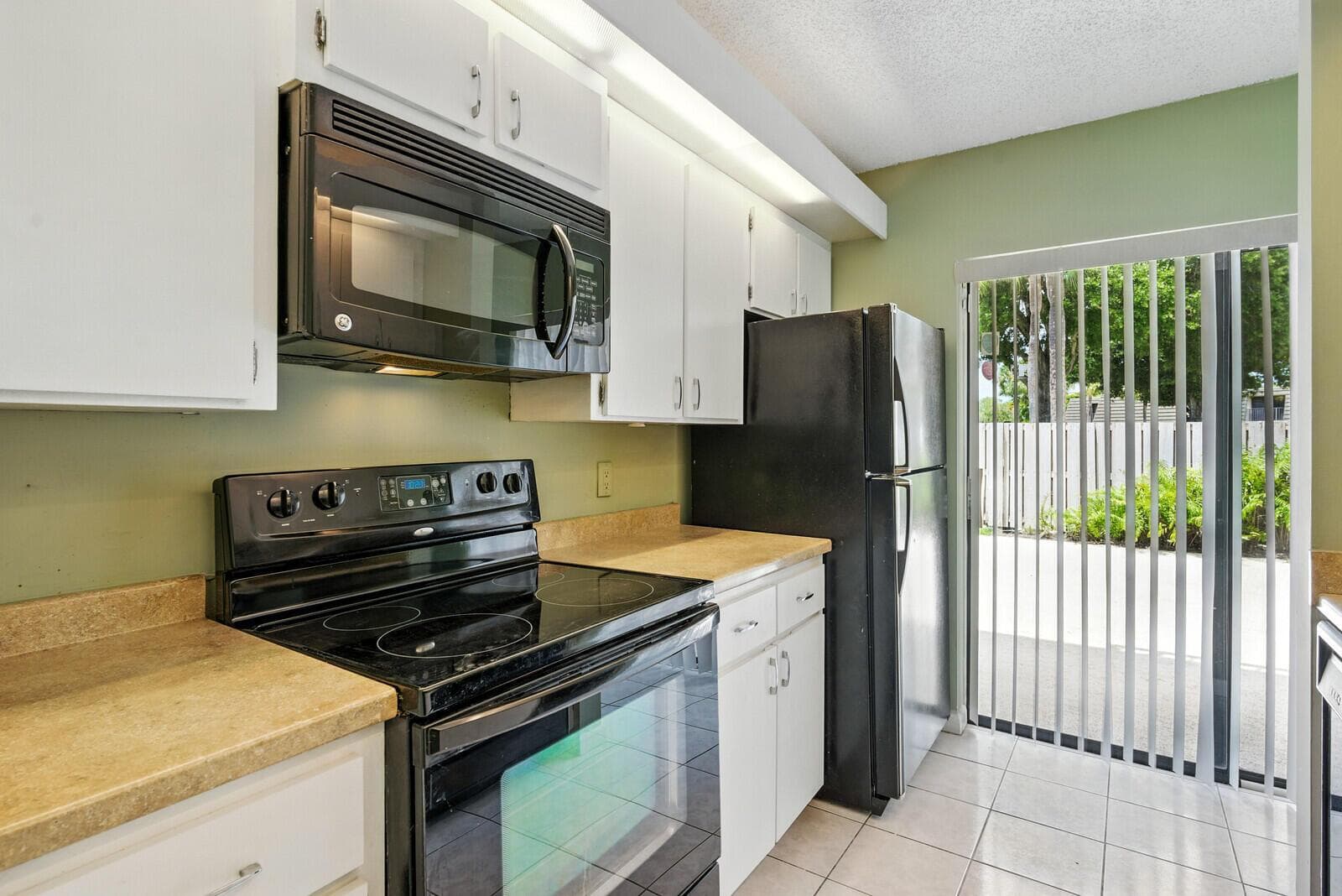 11_ProPropertyREMcom__622_6th_Way__Final