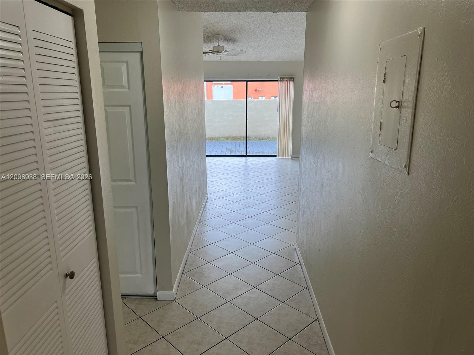 1272 Sandpiper Blvd #. photo 3