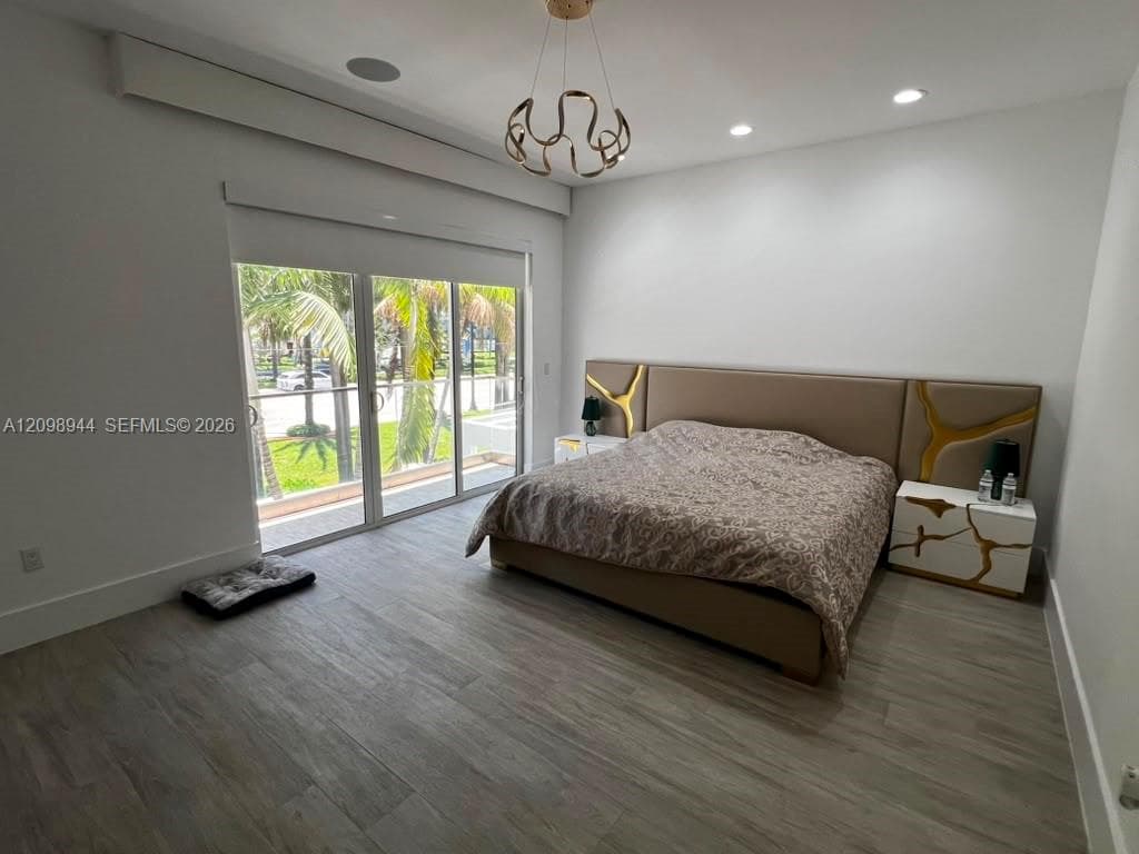 18975 Atlantic Blvd photo 28