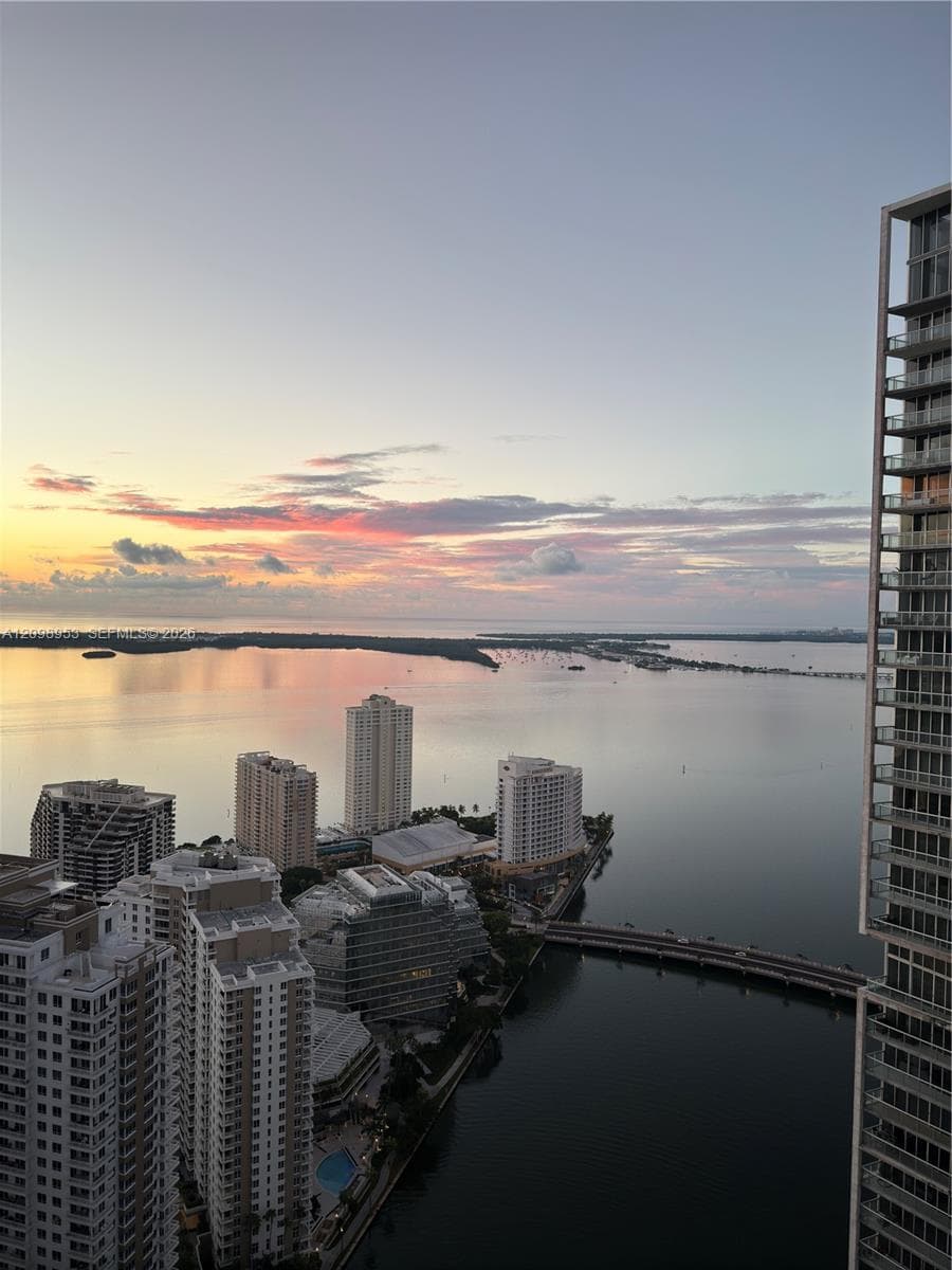 Icon Brickell I · #4905 in Miami - Photo 34