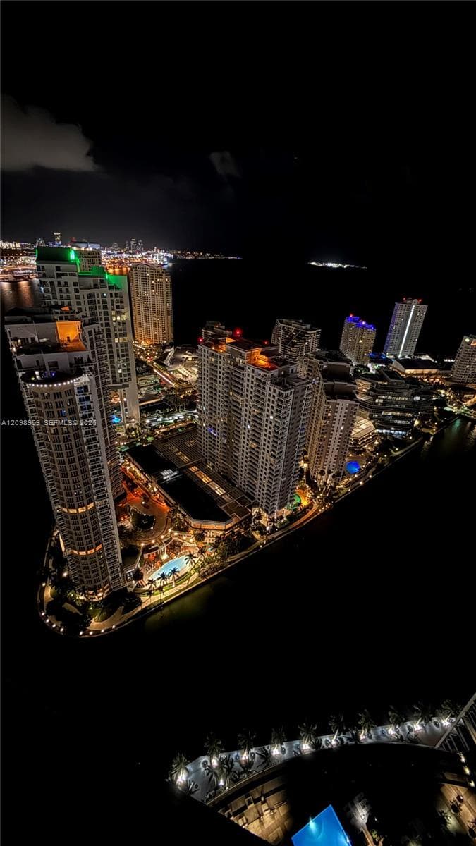Icon Brickell I · #4905 in Miami - Photo 35