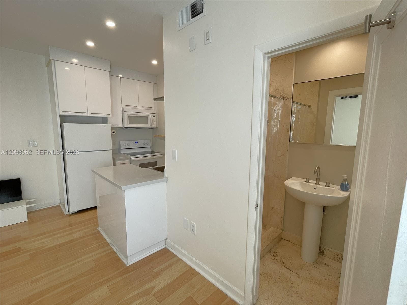 1211 PENNSYLVANIA CONDO · #E1 in Miami Beach - Photo 6