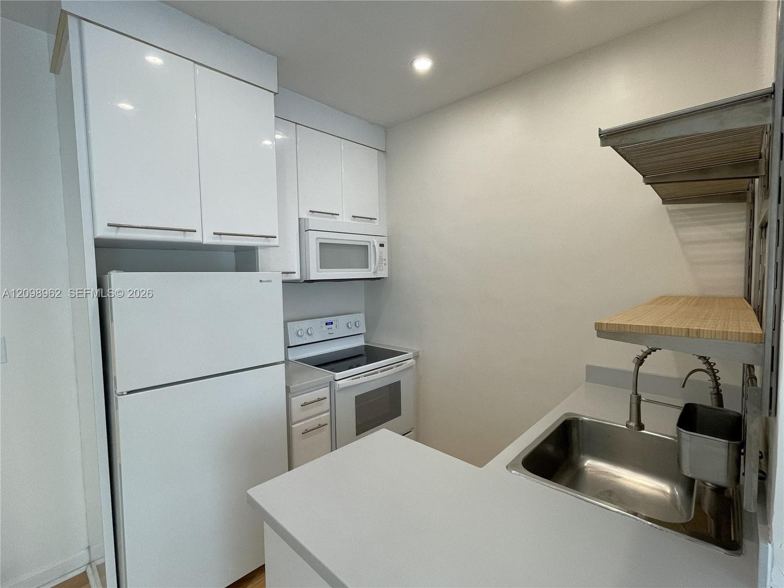 1211 PENNSYLVANIA CONDO · #E1 in Miami Beach - Photo 3