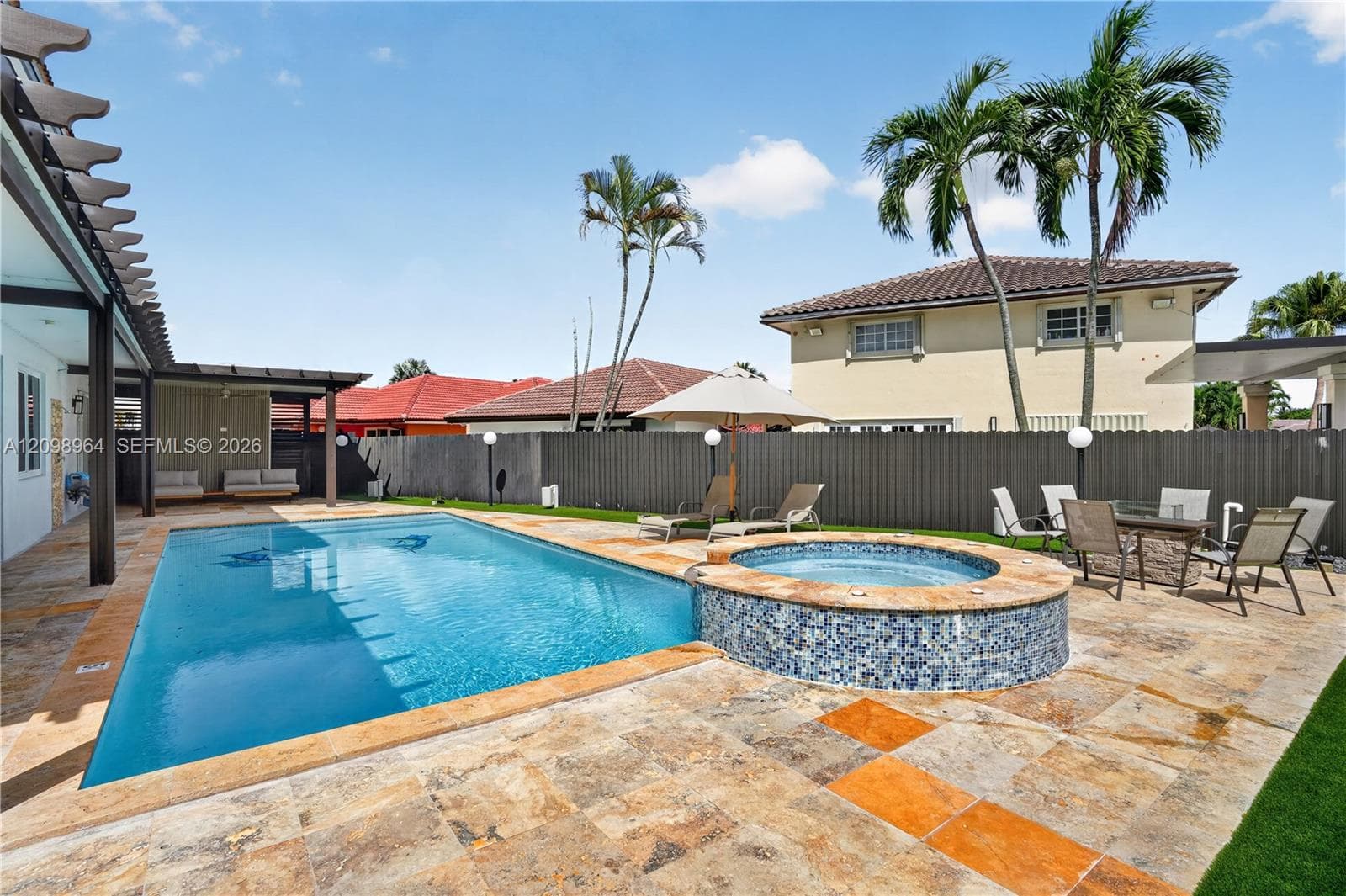15411 SW 36th Ter photo 11