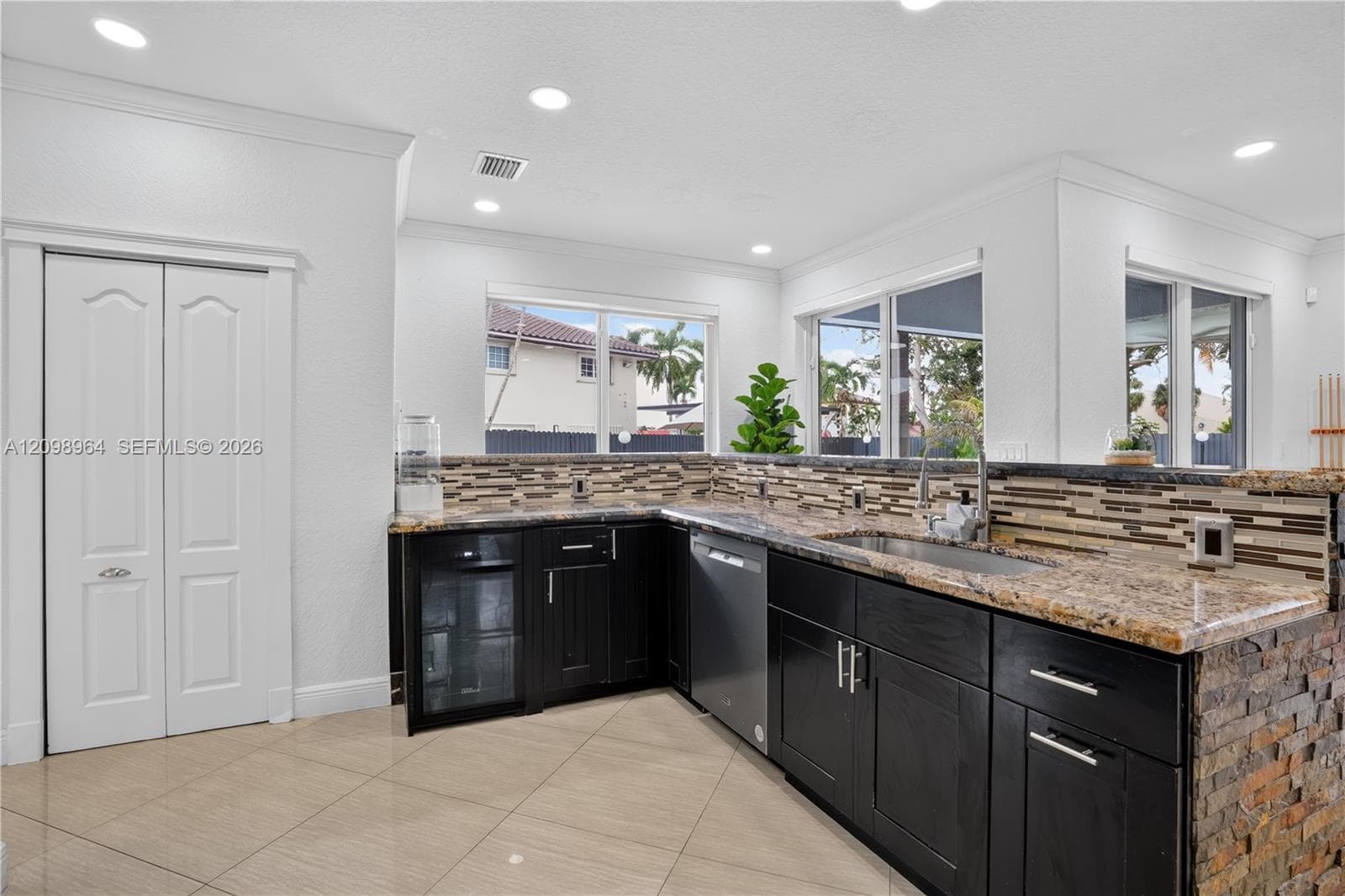 15411 SW 36th Ter photo 44