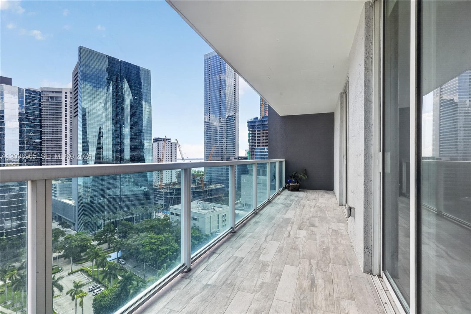 Vue at Brickell · #1904 in Miami - Photo 2