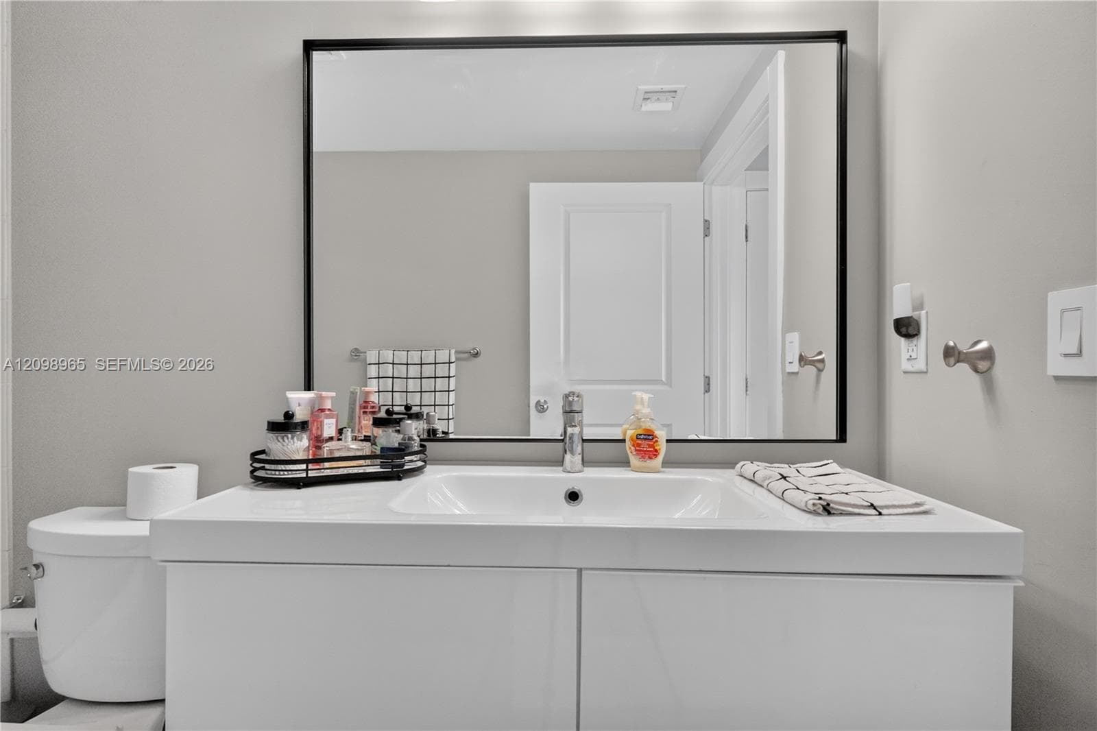 Vue at Brickell · #1904 in Miami - Photo 25
