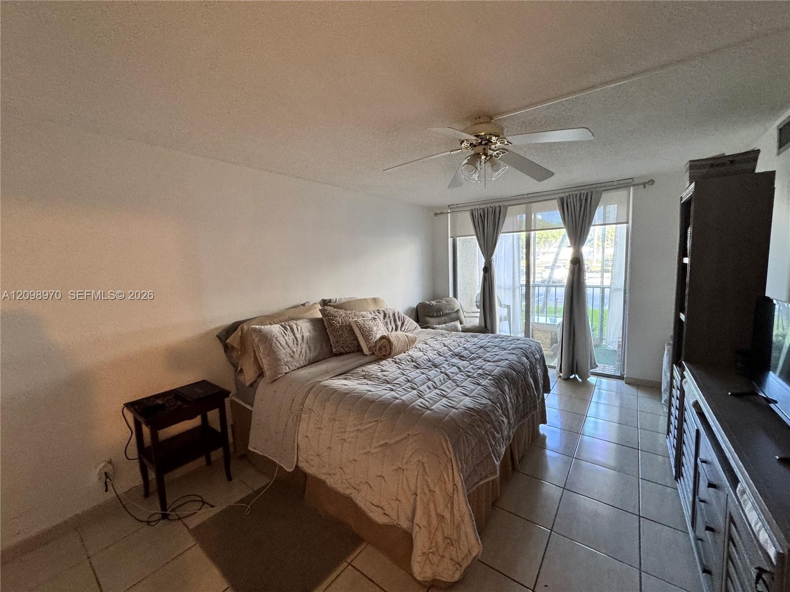 DESOTO PARK CONDO · #103 in Hallandale Beach - Photo 7