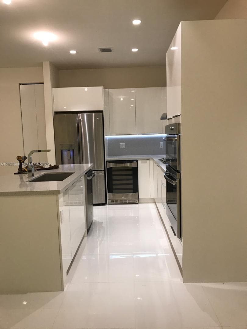 LANDMARK AT DORAL CONDO N · #109 in Doral - Photo 3