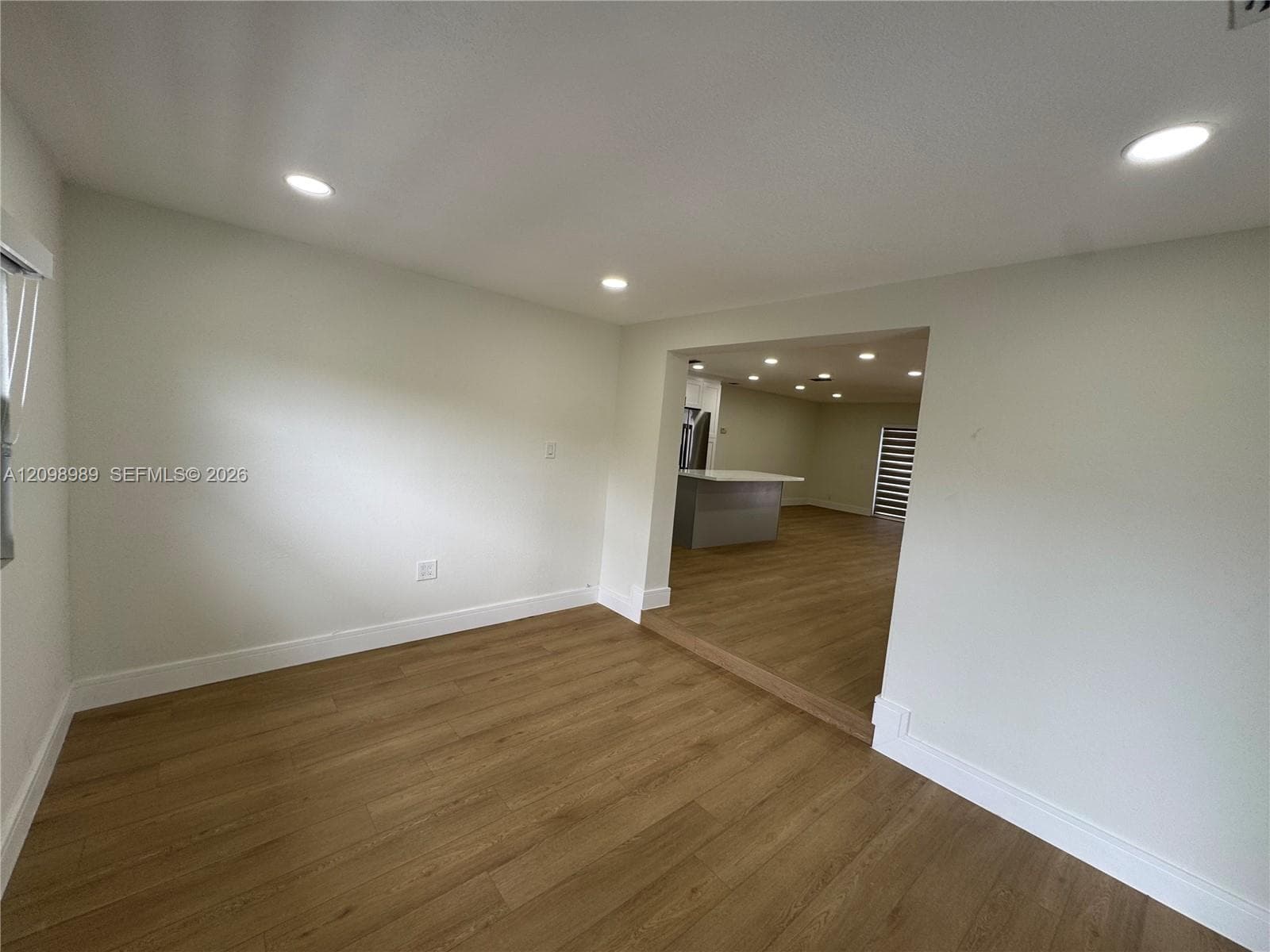 13354 SW 1st Ter photo 8
