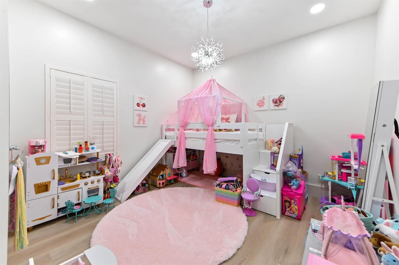 09 bedroom 01