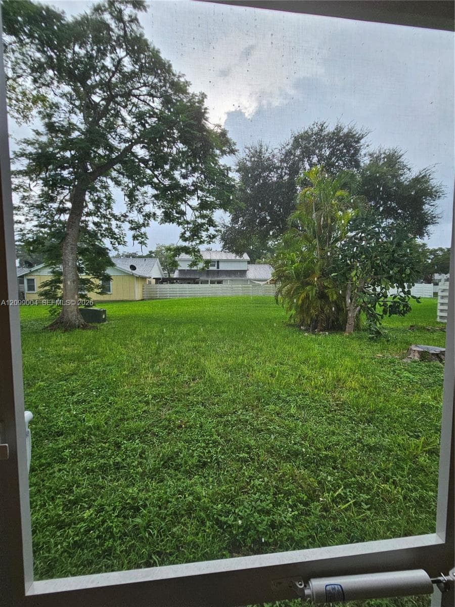 14780 SW 139th Ct photo 8