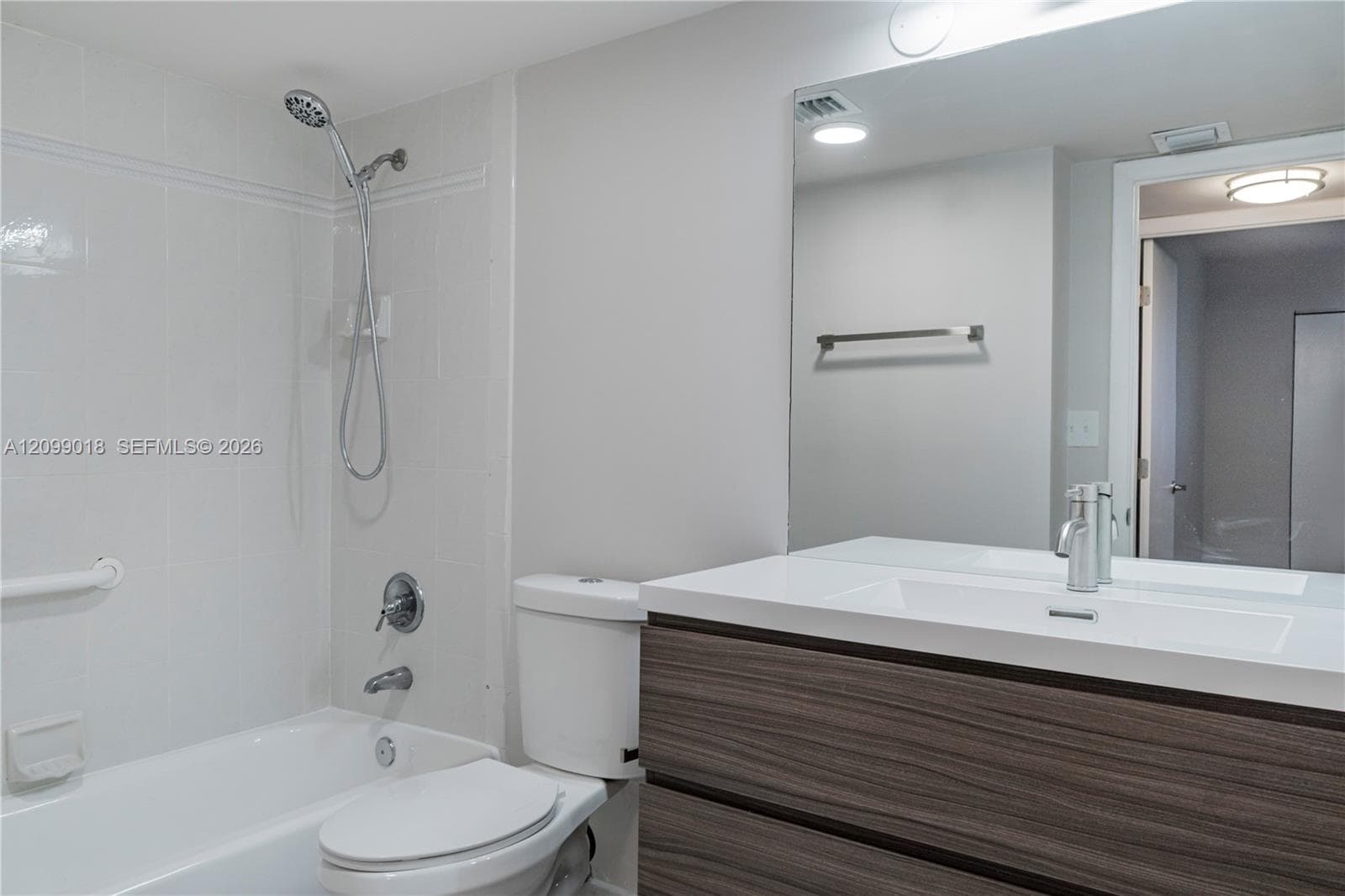 CHANTILLY CONDO · #710 in Miami - Photo 27