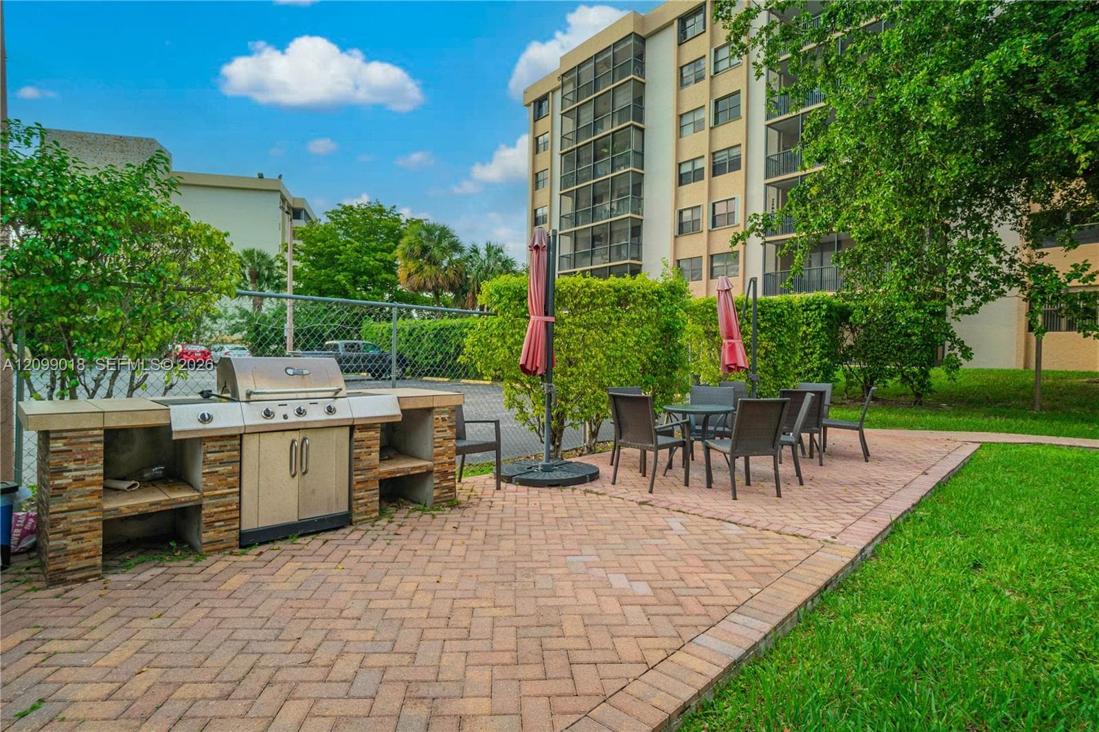 CHANTILLY CONDO · #710 in Miami - Photo 3