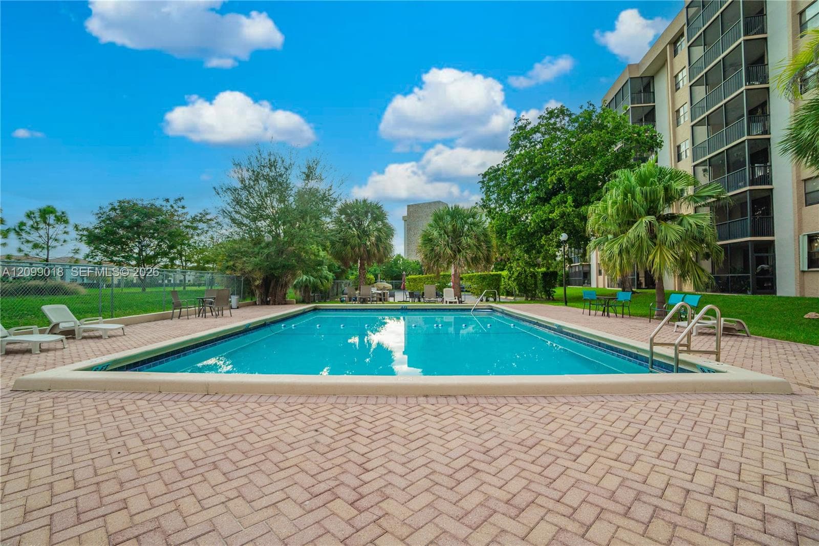CHANTILLY CONDO · #710 in Miami - Photo 5