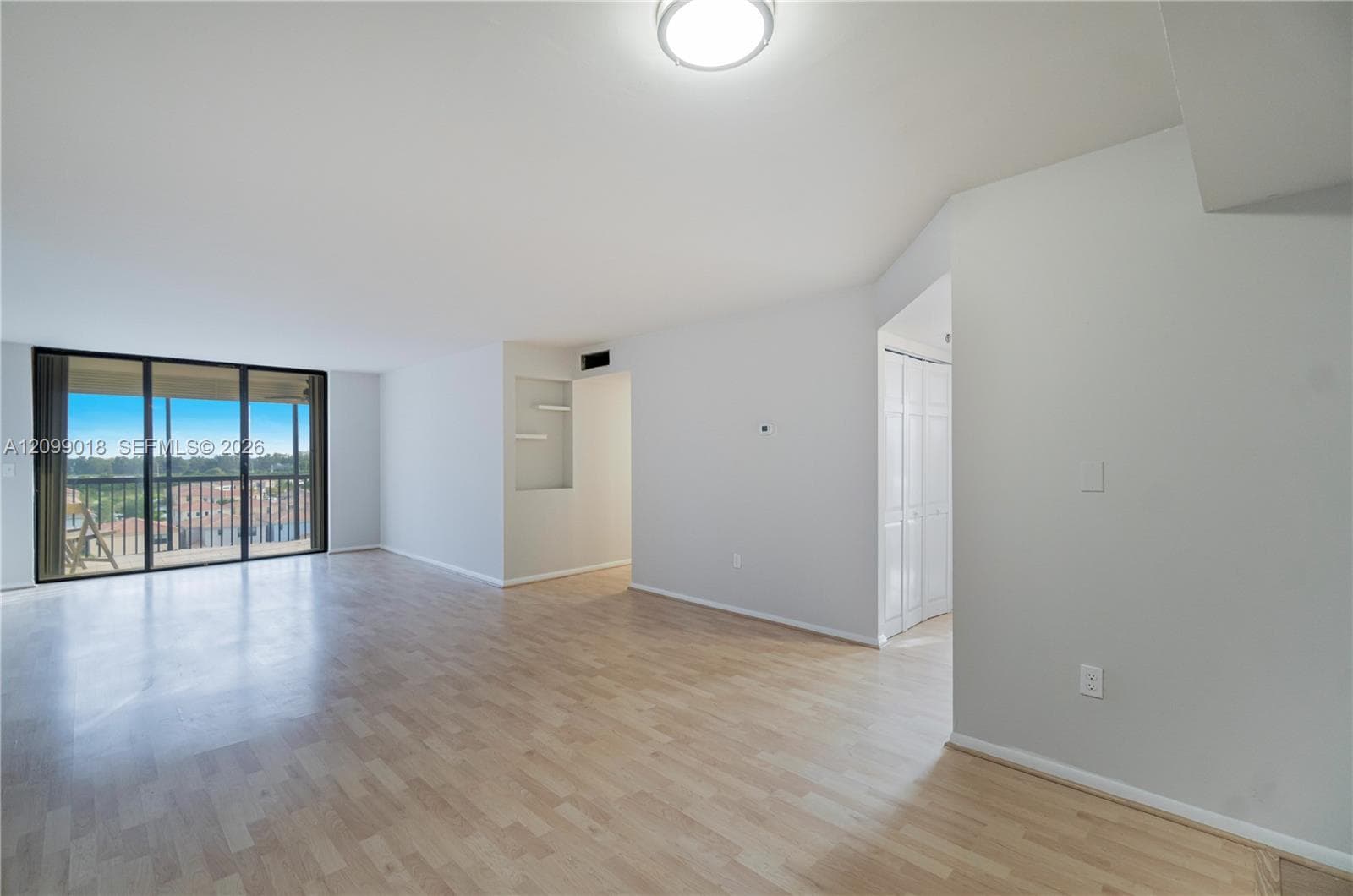 CHANTILLY CONDO · #710 in Miami - Photo 8