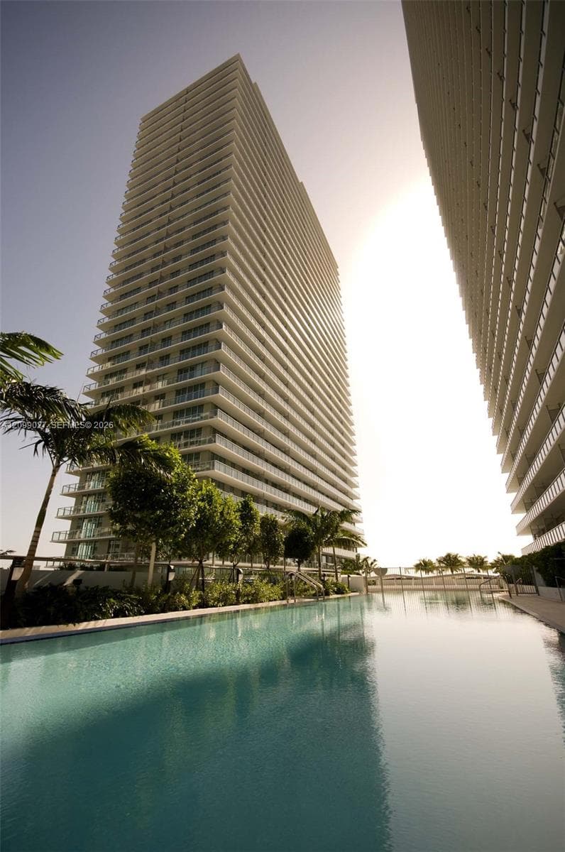 Axis on Brickell North · #3714 in Miami - Photo 17