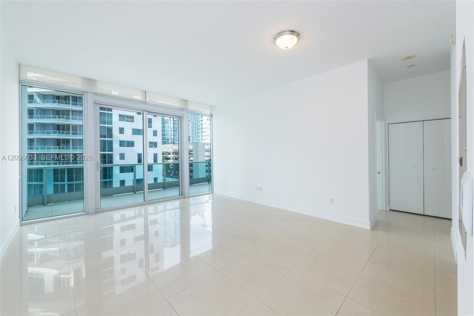 Jade Brickell · #606 in Miami - Photo 13