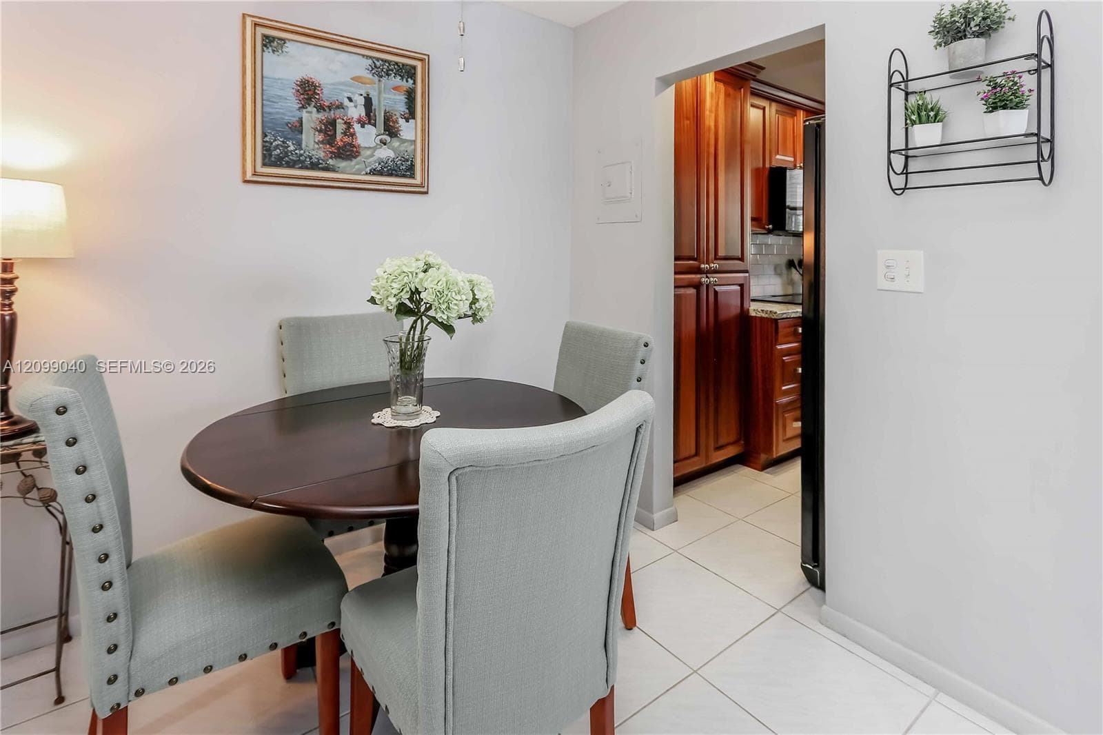 CRYSTAL COURT MANOR · #1A in Hollywood - Photo 10