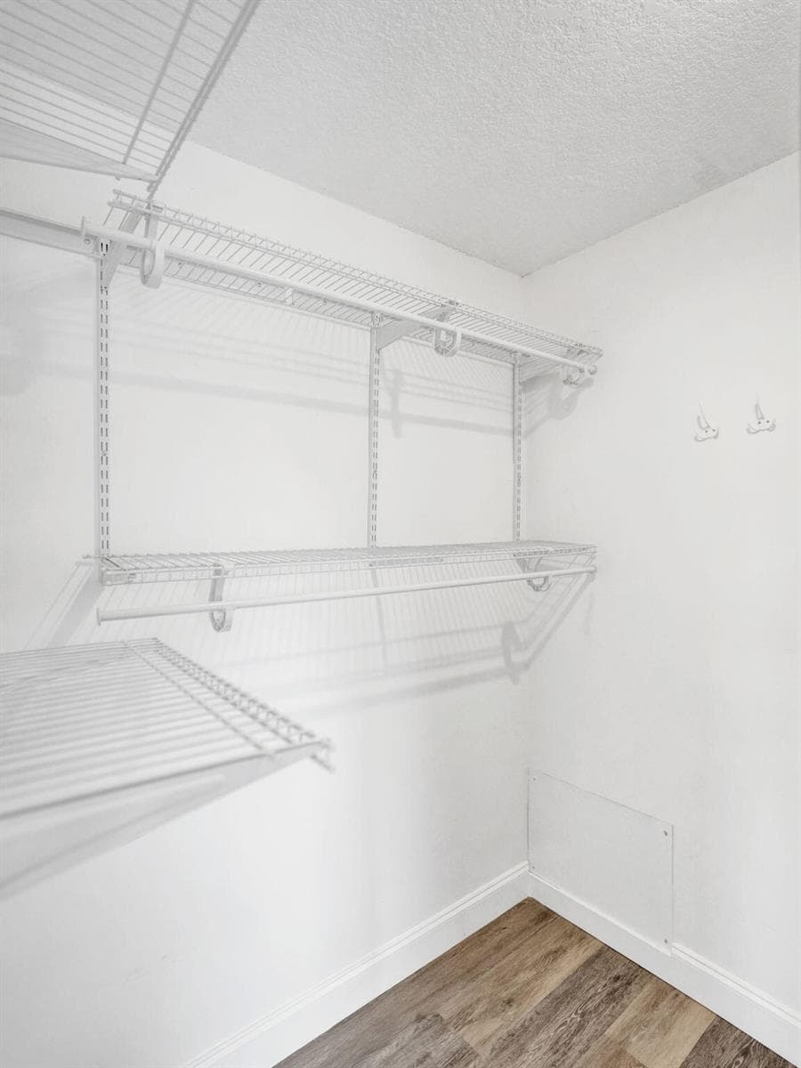 Walk In Closet