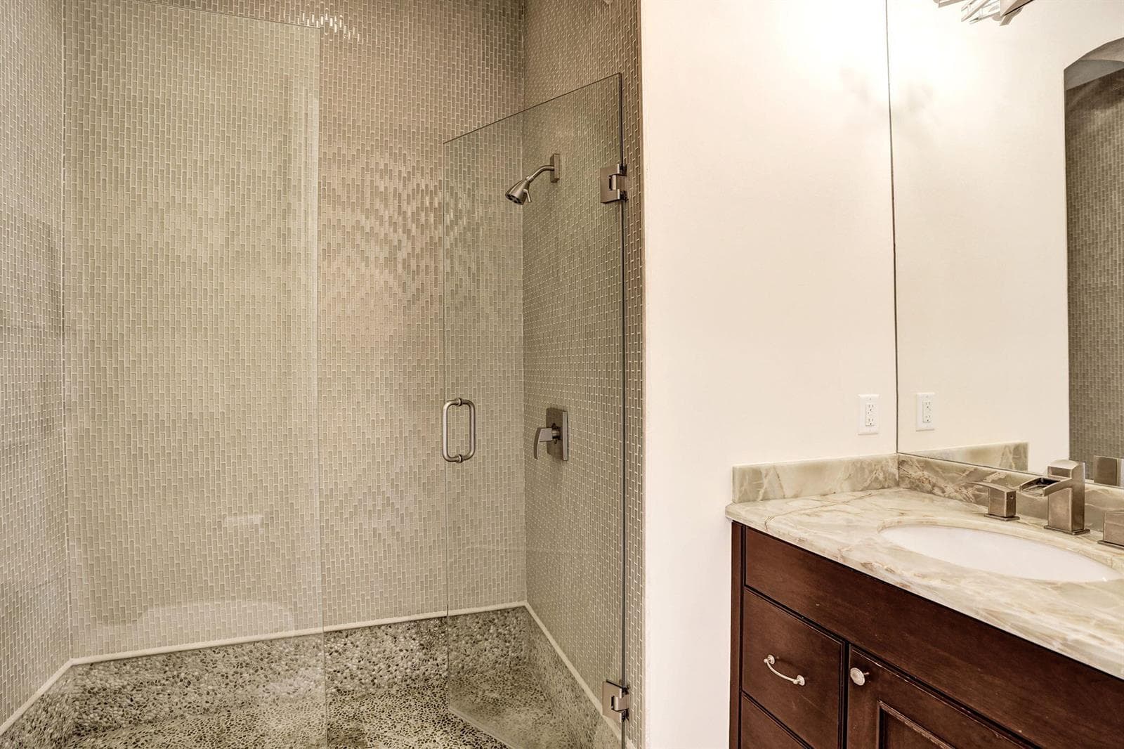 84-web-or-mls-DSC07987