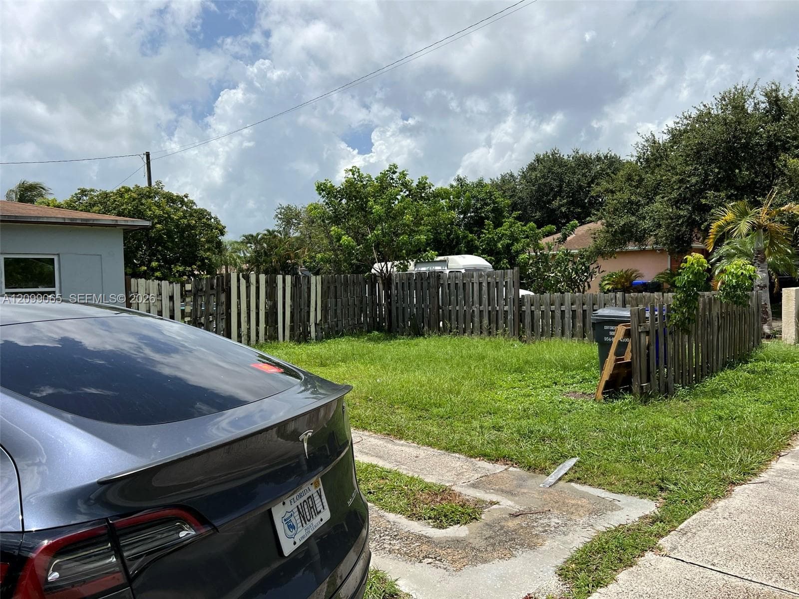 802 S 24th Ave #1 photo 23