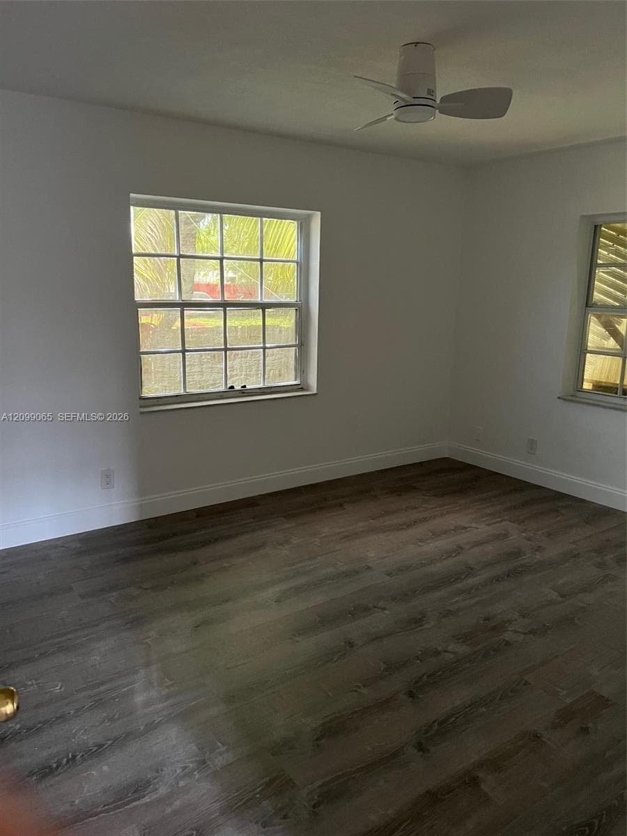 802 S 24th Ave #1 photo 2