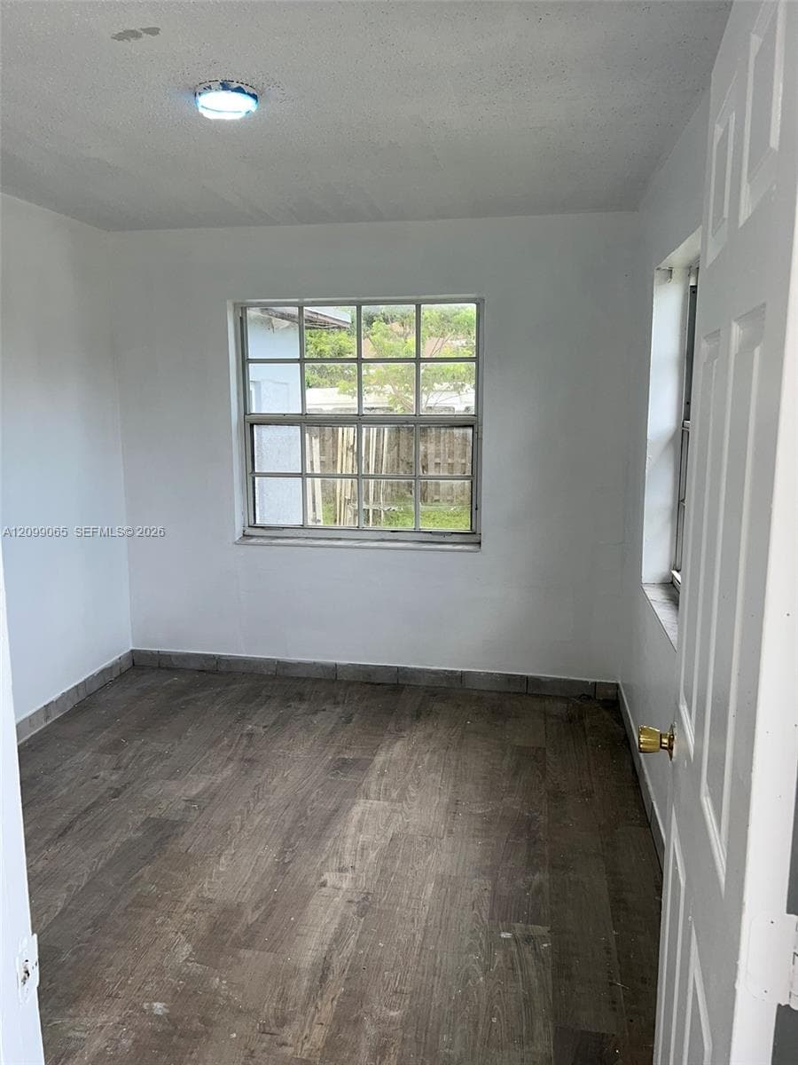 802 S 24th Ave #1 photo 17