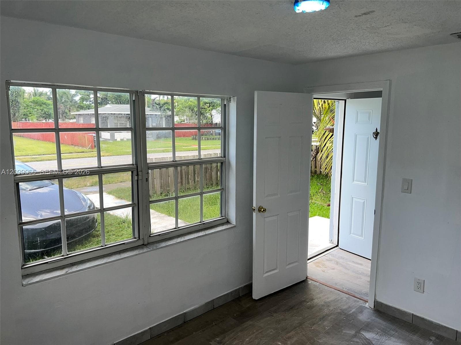 802 S 24th Ave #1 photo 15