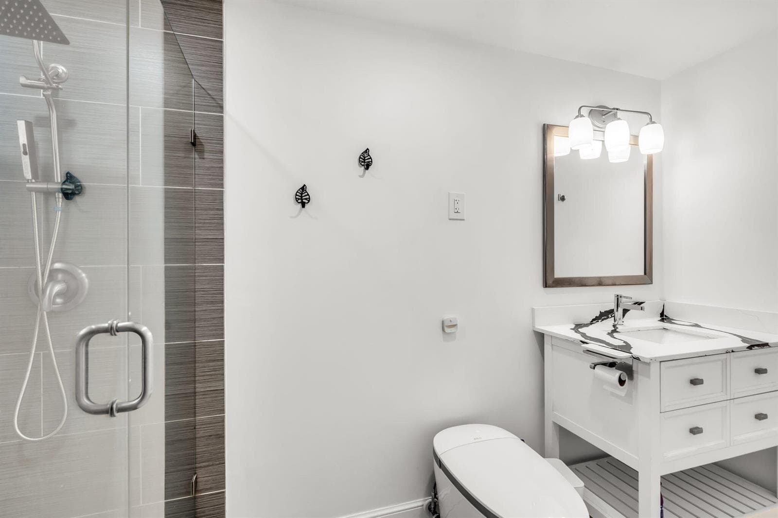 23-web-or-mls-421SW18th-16