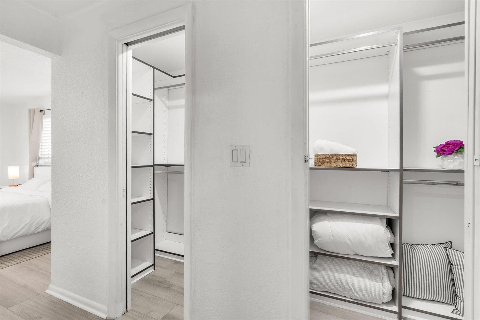 25-web-or-mls-421SW18th-18