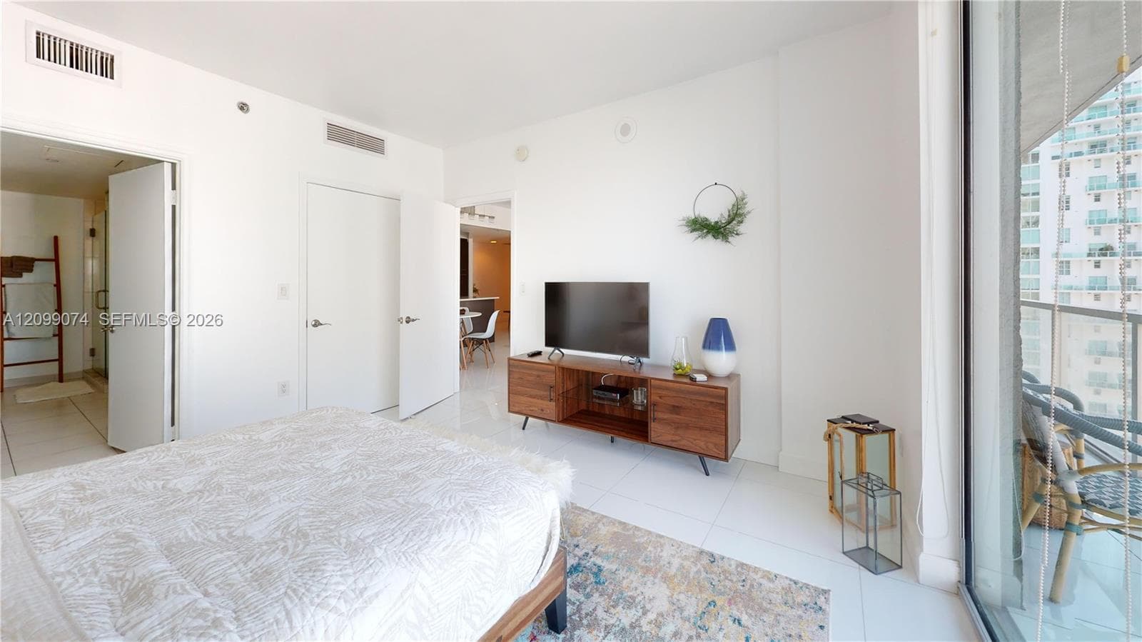 500 Brickell East · #3405 in Miami - Photo 26