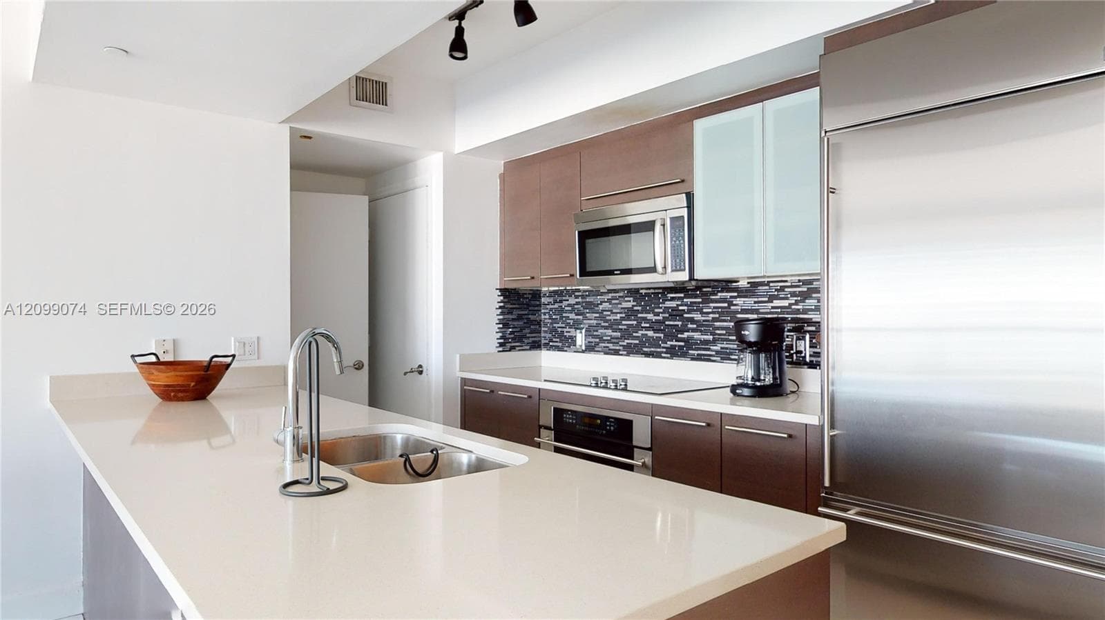 500 Brickell East · #3405 in Miami - Photo 8