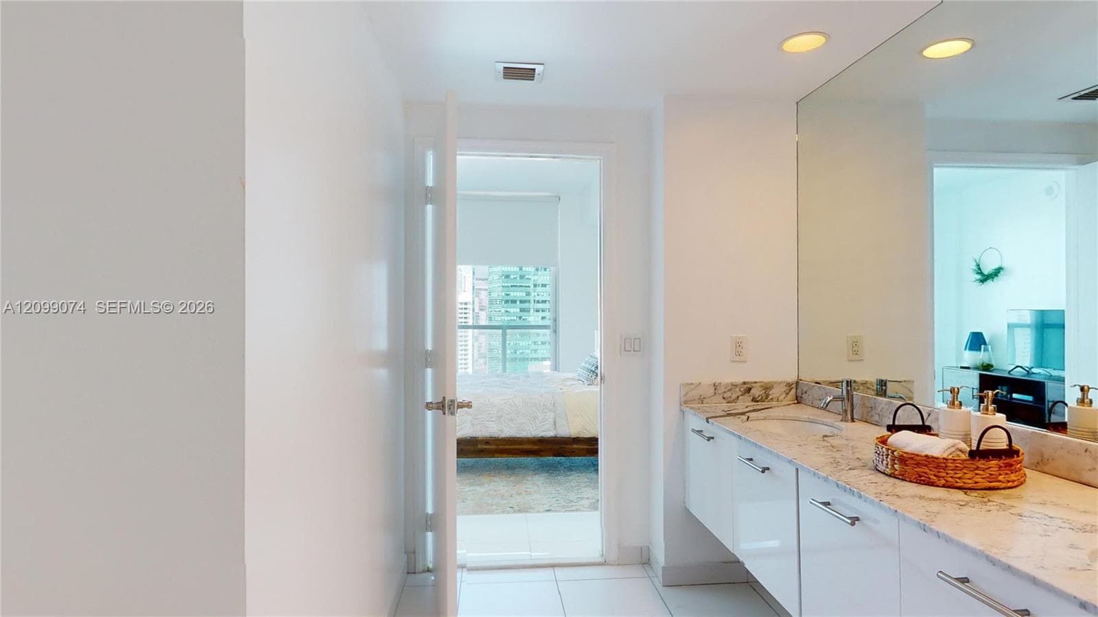 500 Brickell East · #3405 in Miami - Photo 25