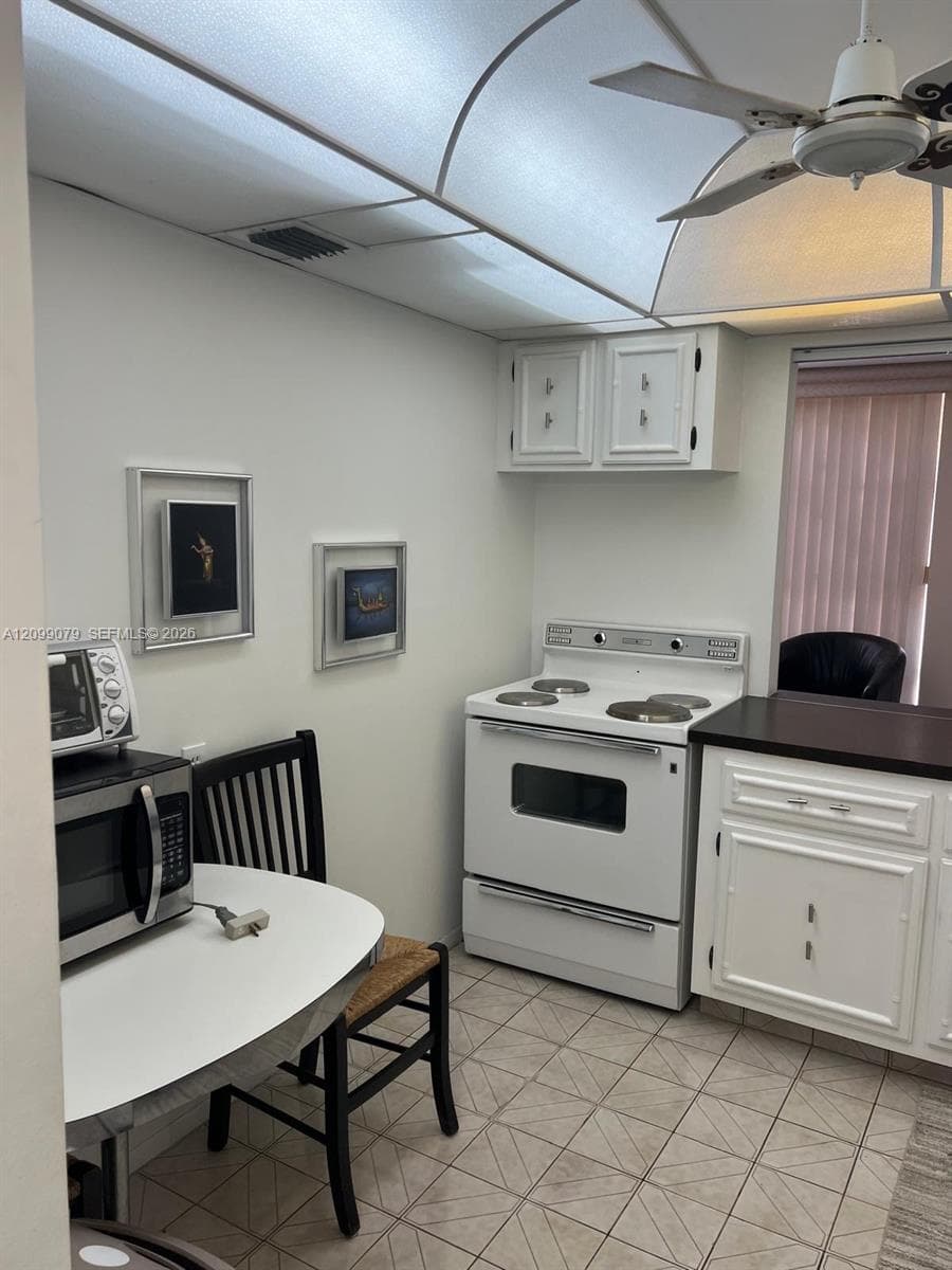 DESOTO PARK CONDO · #504 in Hallandale Beach - Photo 18