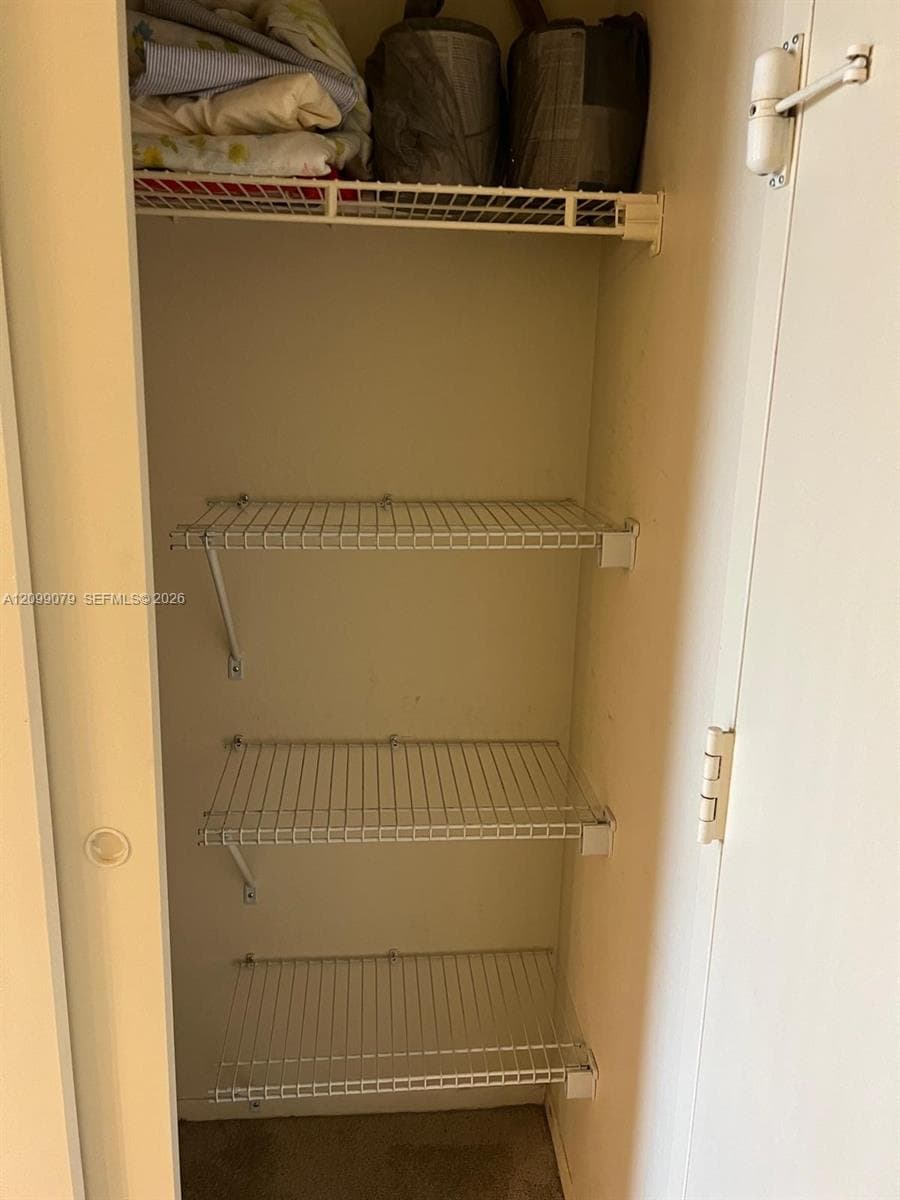 DESOTO PARK CONDO · #504 in Hallandale Beach - Photo 4