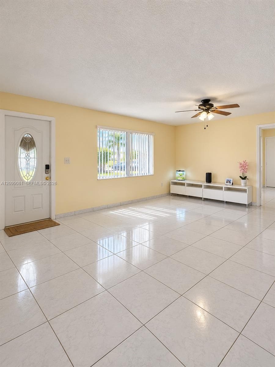 26750 SW 124th Ave photo 4