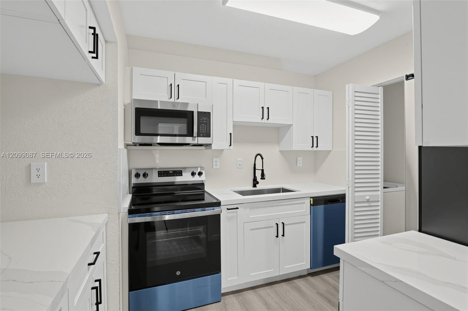 Palm Cove Condominium · #301 in Miami - Photo 12