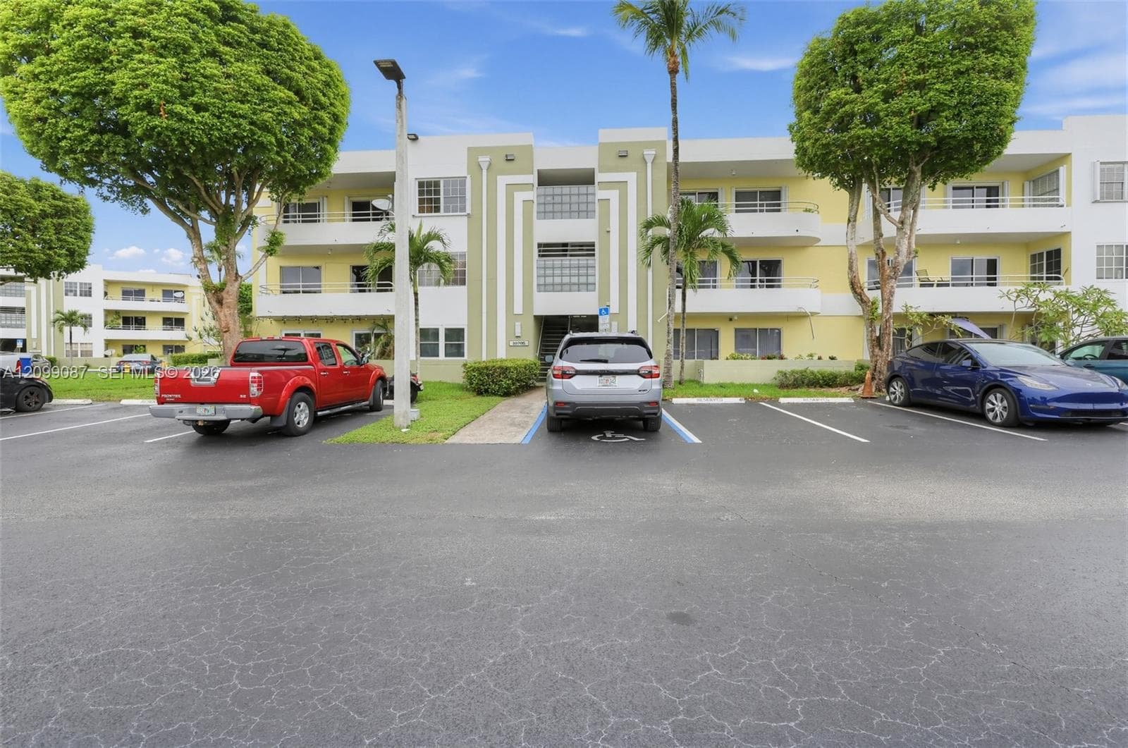 Palm Cove Condominium · #301 in Miami - Photo 1