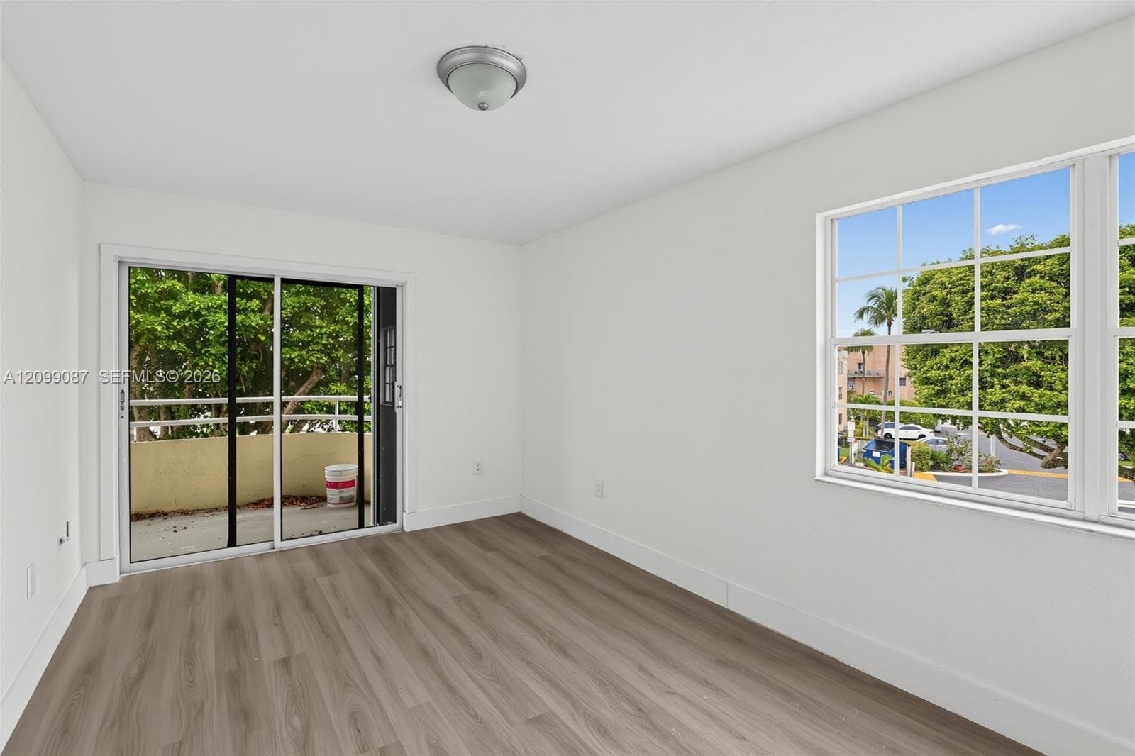 Palm Cove Condominium · #301 in Miami - Photo 24