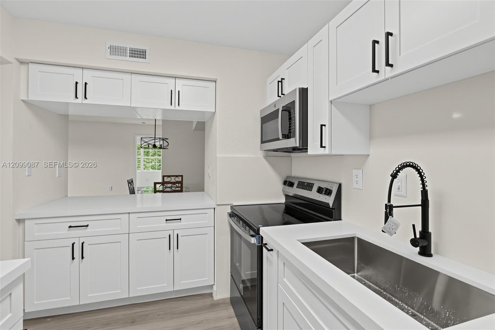 Palm Cove Condominium · #301 in Miami - Photo 14