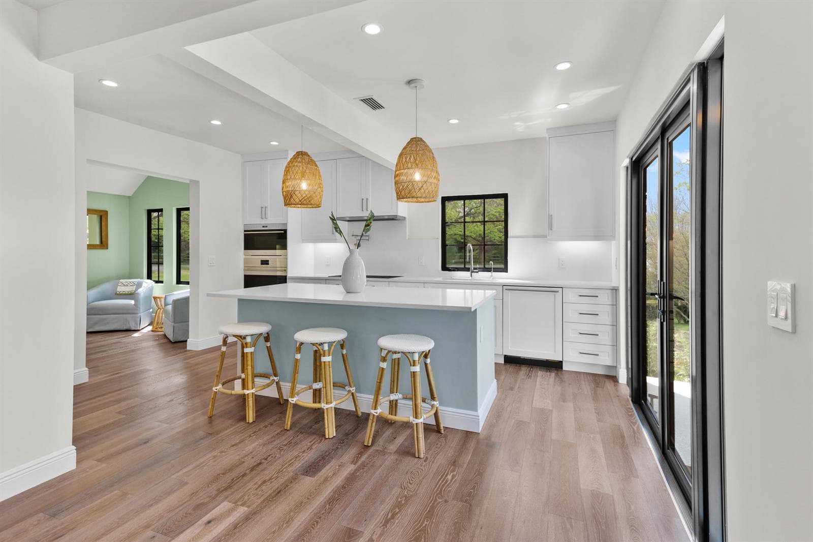 225 - Kitchen