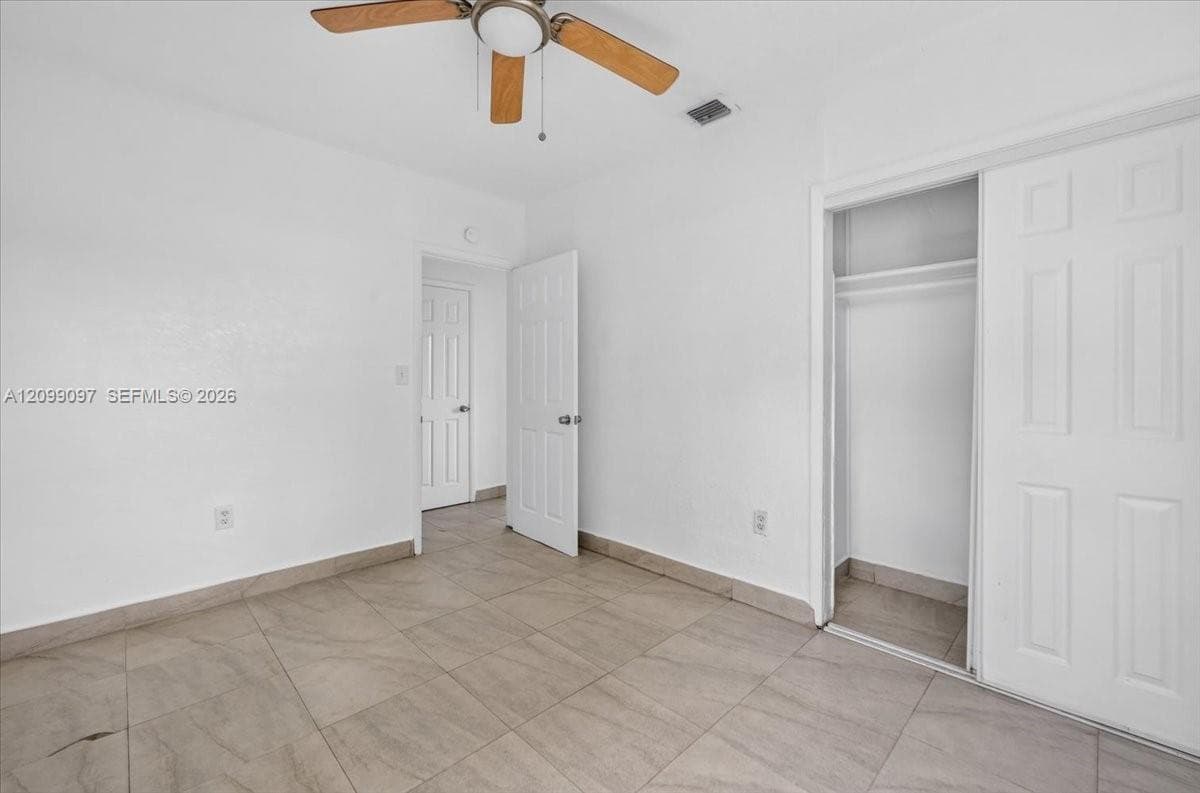 2885 NW 155th Ter photo 16