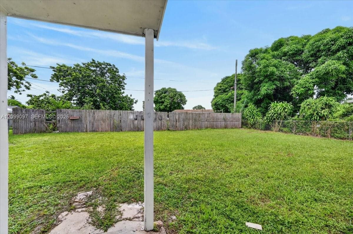 2885 NW 155th Ter photo 30