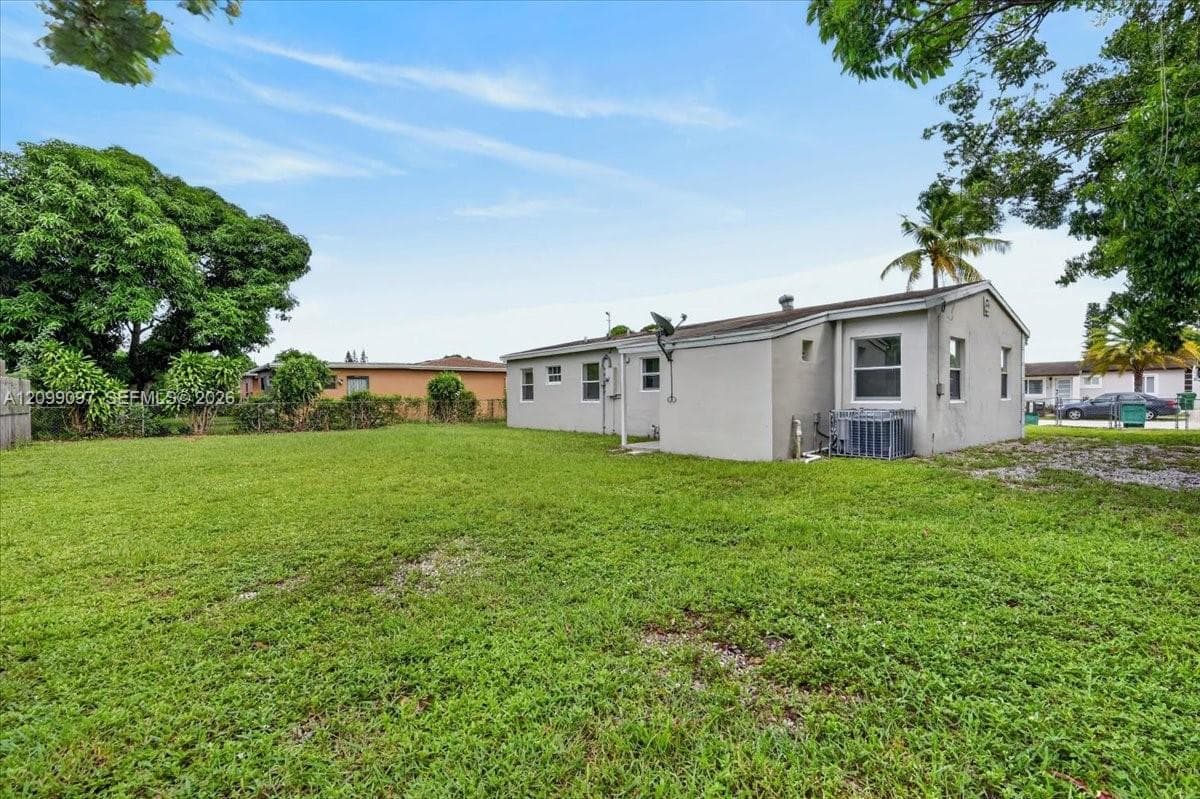 2885 NW 155th Ter photo 33