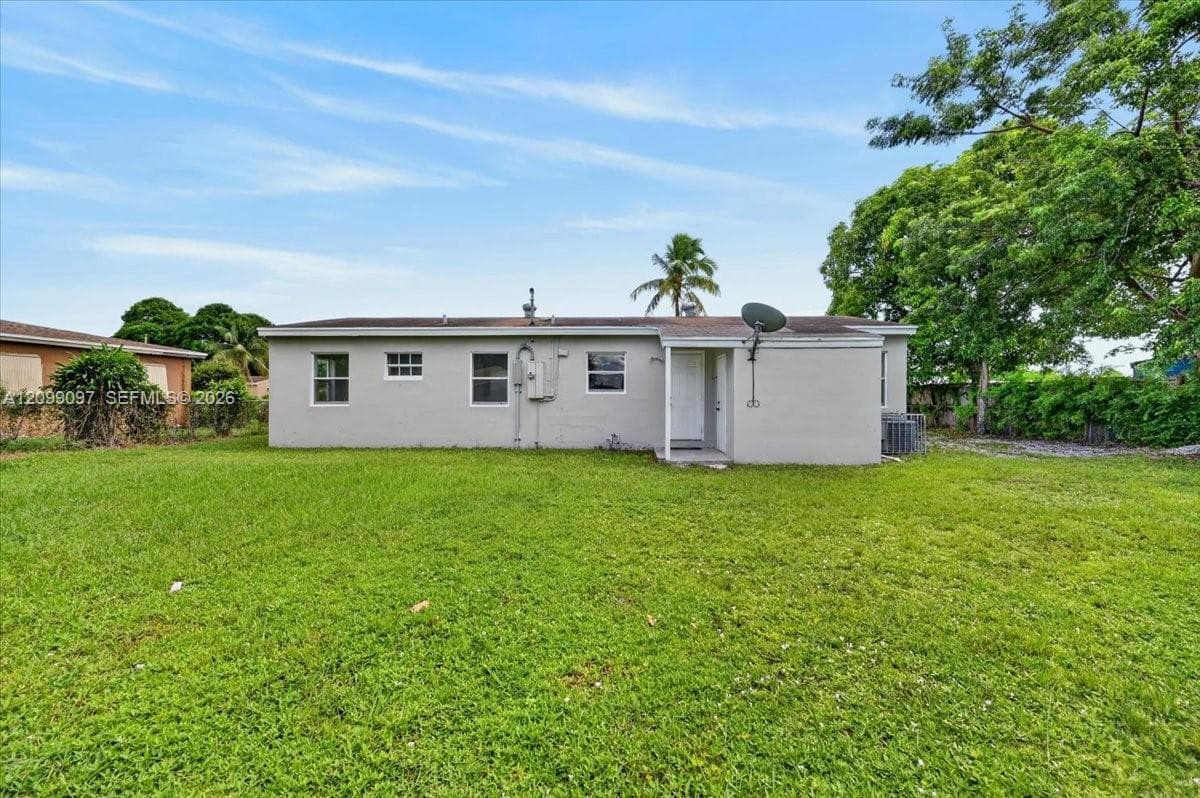 2885 NW 155th Ter photo 31